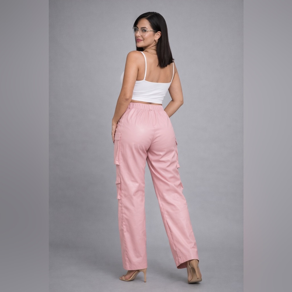 💞 Blush Power Luxe Cargo Pants - Picture 12 of 15